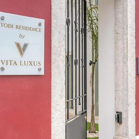 Situado No Centro Historico Da