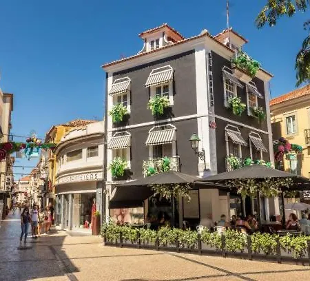 Situado No Centro Historico Da Apartman