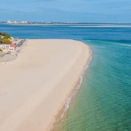 Apartament Situado No Centro Historico Da *